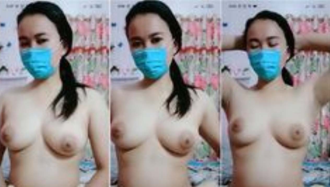 Bokep Live – Toket Bulet Miss Mona