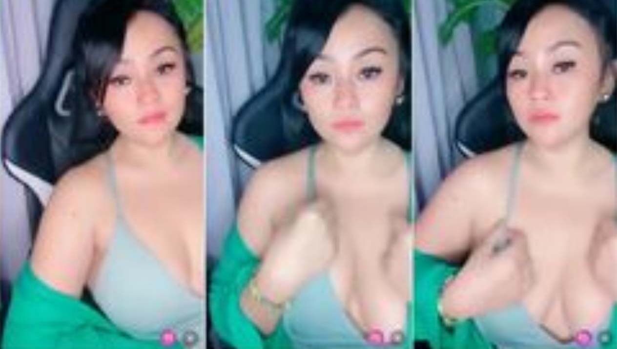 Bokep Live – Belahan Dada Tante Bella Montok