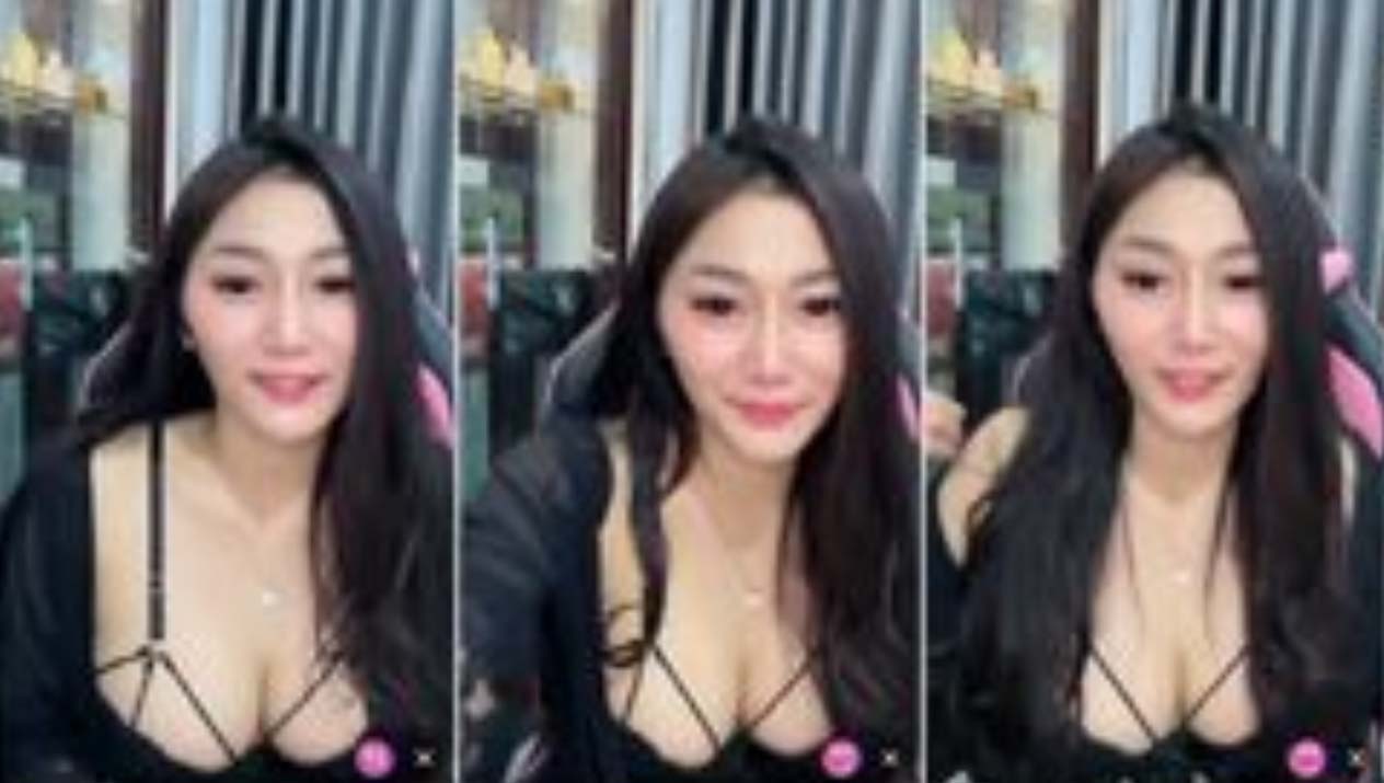 Bokep Live – Miss Reva Belahan Dada Montok Bening