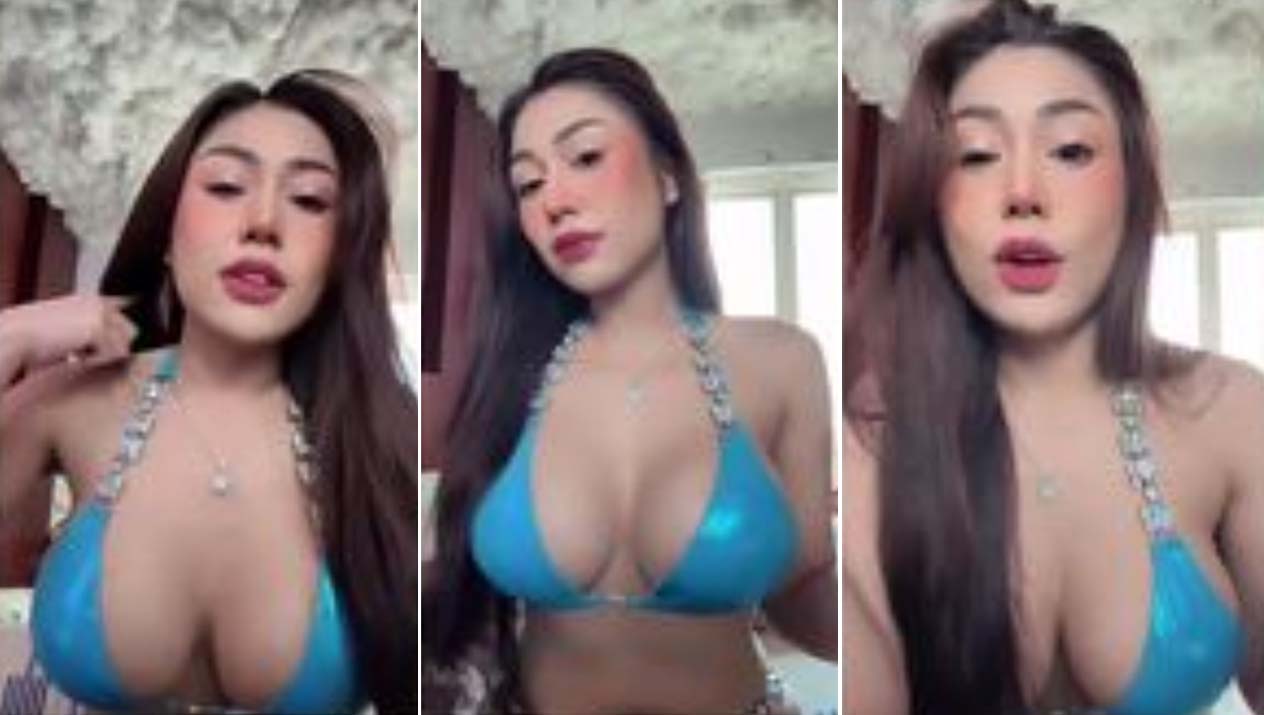 Bokep Live – Belahan Dada Dhea Zautha Pake Bikini