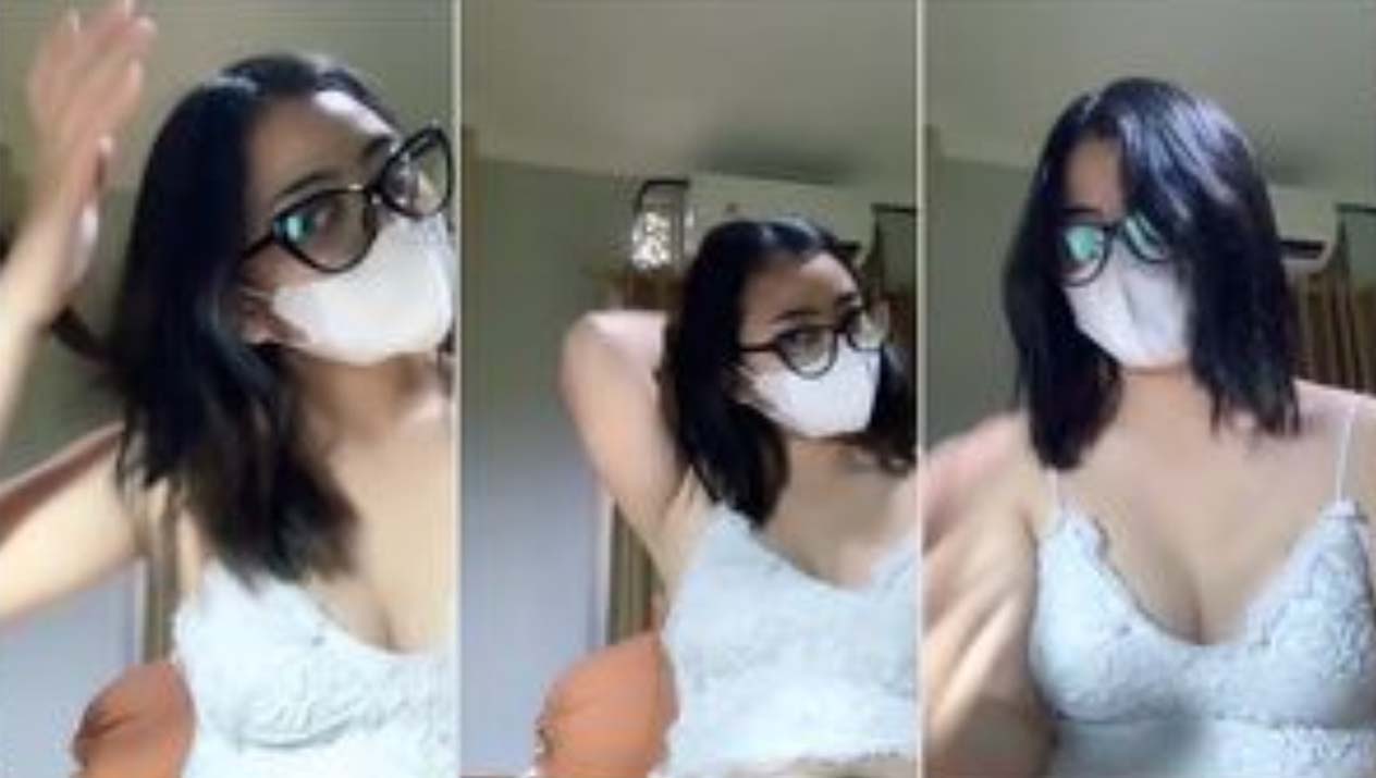 Bokep Live Mango – Miss Asmita Mandi Dulu Sebelum Show